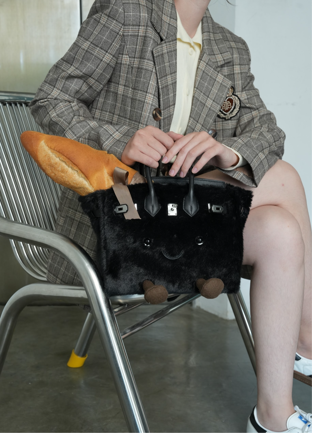 Medium Plush Tote in Smoke | Limitée Collection