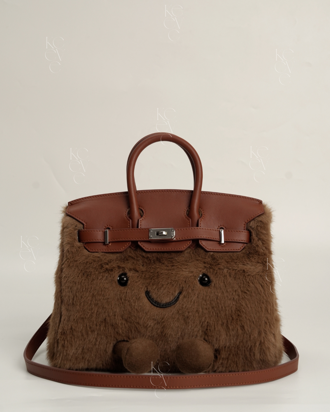 Medium Plush Tote in Cinnamon | Limitée Collection