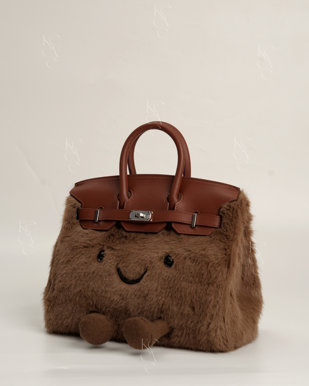 Medium Plush Tote in Cinnamon | Limitée Collection